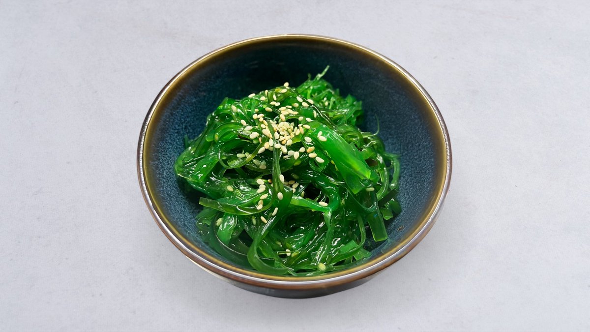 Goma Wakame-Sallad – Sesammarinerade japanska gröna alger