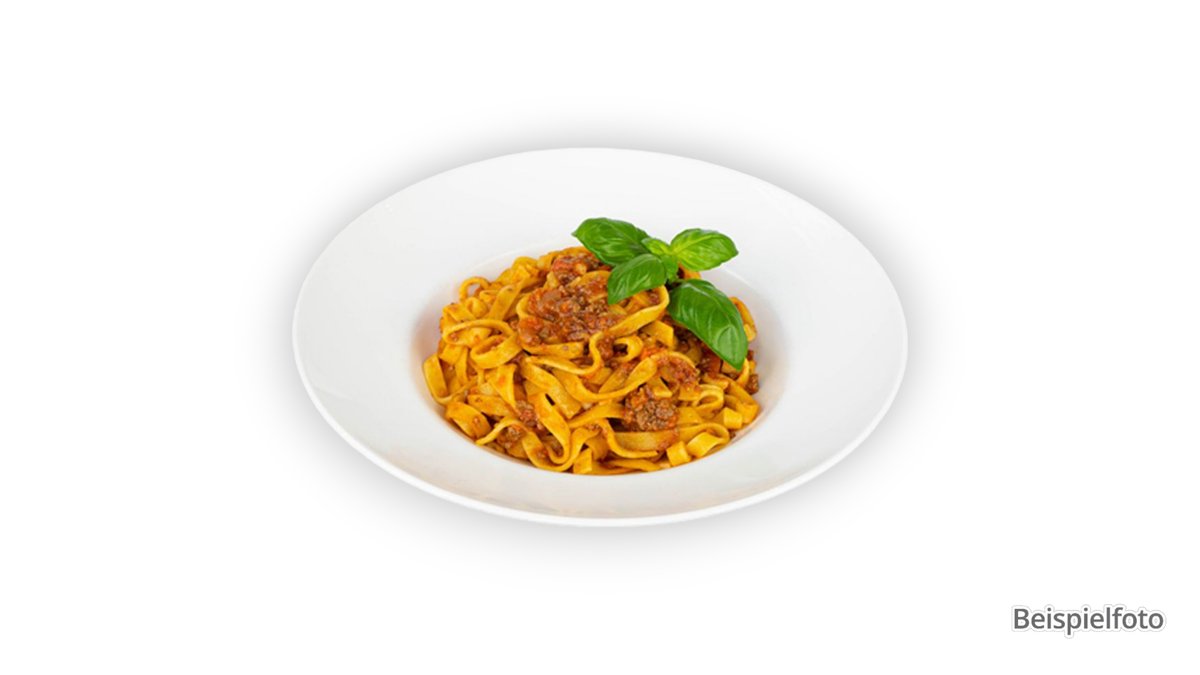 Tagliatelle Bolognese – with beef Bolognese sauce