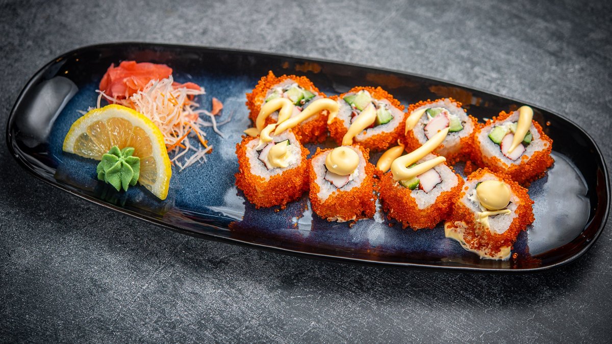 1.California maki 8tk – Crab meat, cucumber,avocado,orange tobiko,soy,pickled ginger...