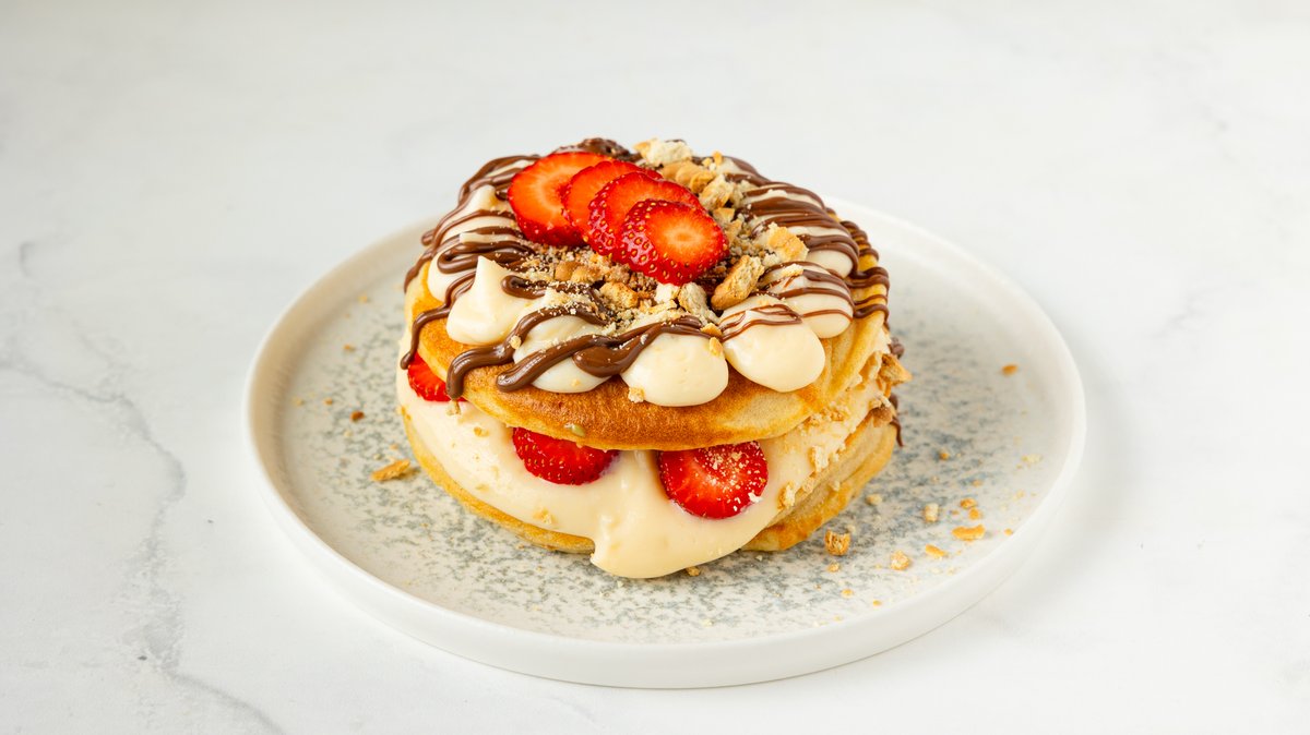 Strawberry Pancakes – Σοκολάτα φράουλα, φράουλες, μπισκότο oreo strawberry chocola...