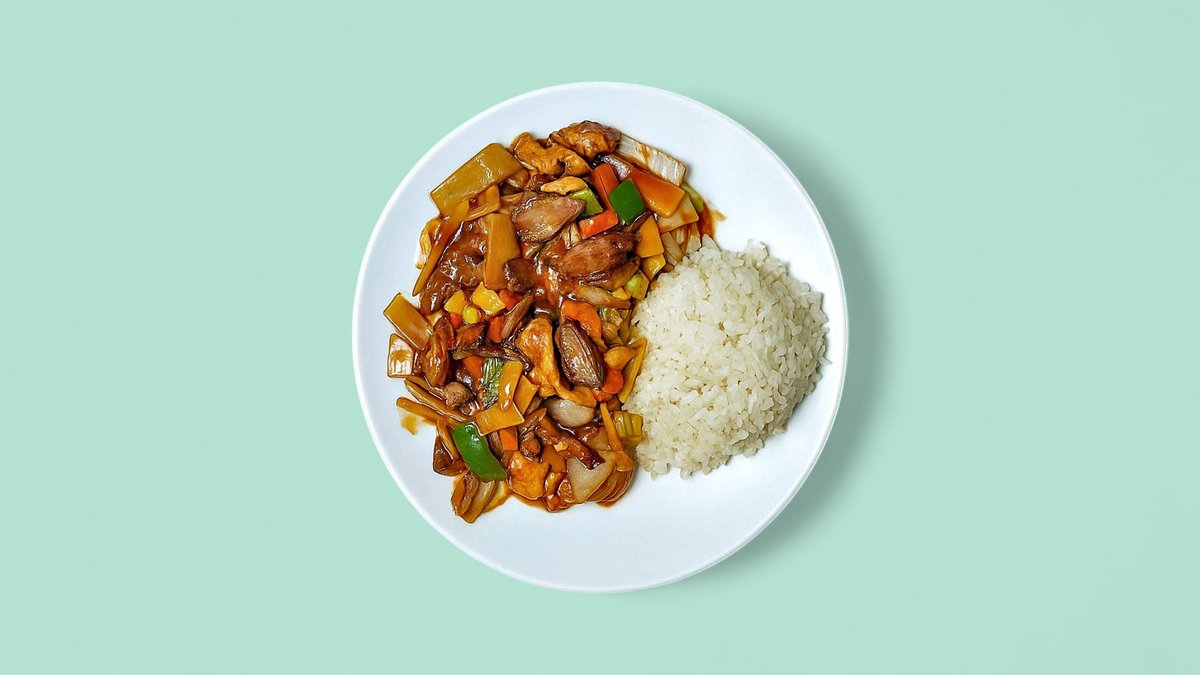 19. Pork Szechuan Style – spicy
with vegetables and spicy sauce
