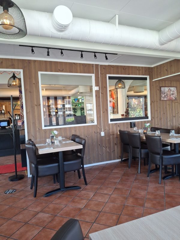 Sharma's Indiske Elverum