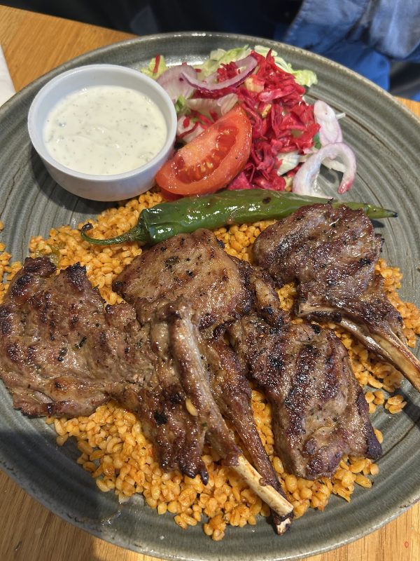 Bistro Istanbul - Leveres av Restauranten