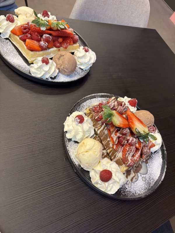 Scoops Dessert House