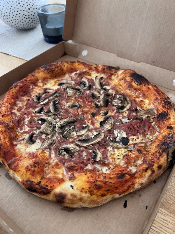 KL Pizzeria