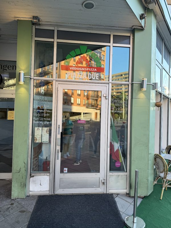 Piazza Due