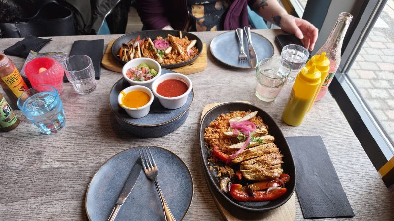 Amigo Restaurant & Pizzeria