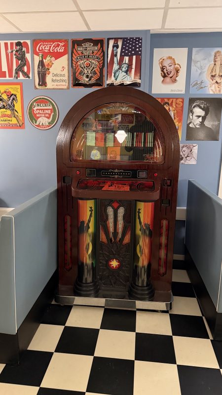 Freddy's Grill