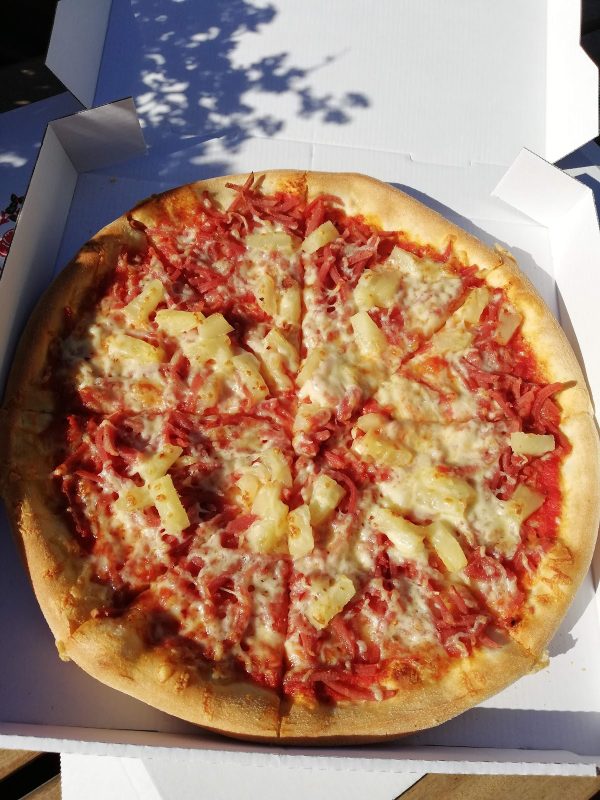 Hollywood Pizza & Kebab Bar