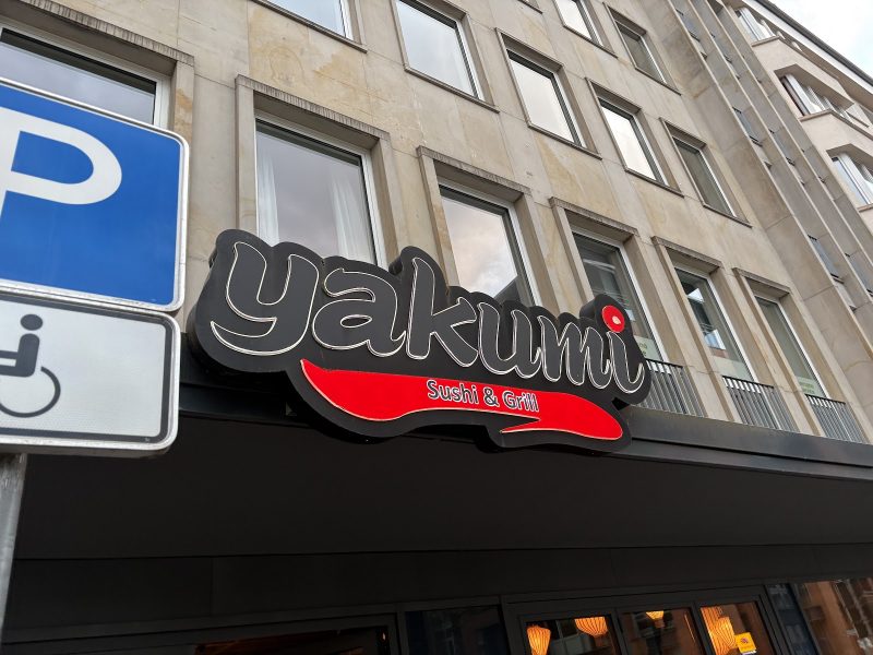 Yakumi Sushi - Japanisches Restaurant