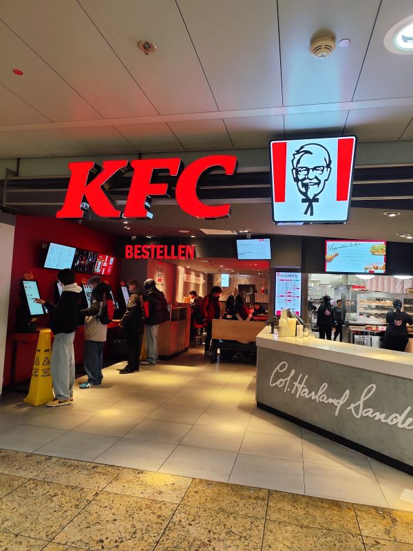 KFC Cologne Central Station