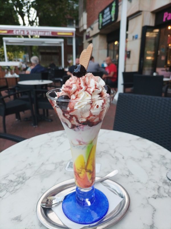 Oasis Eiscafé & Konditorei Dortmund