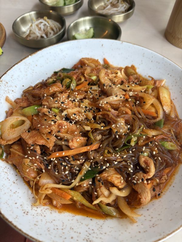 MAMAS KIMCHI