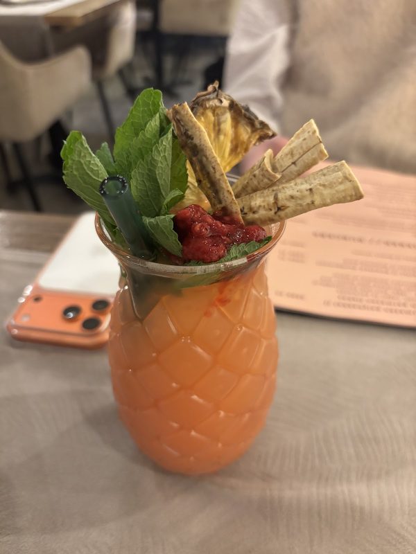 Random Cafe & Bistro