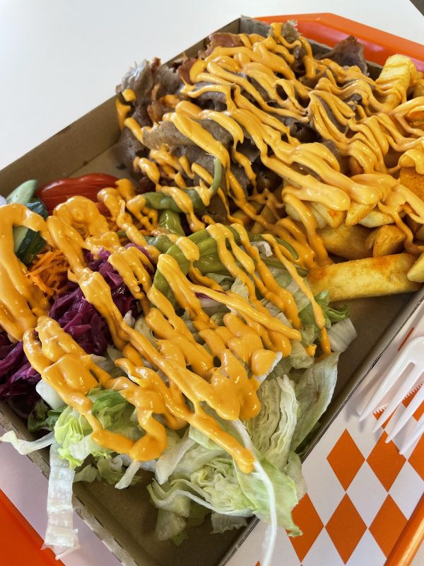 OTTOMAN’S DÖNER, FRIES & CURRY WURST