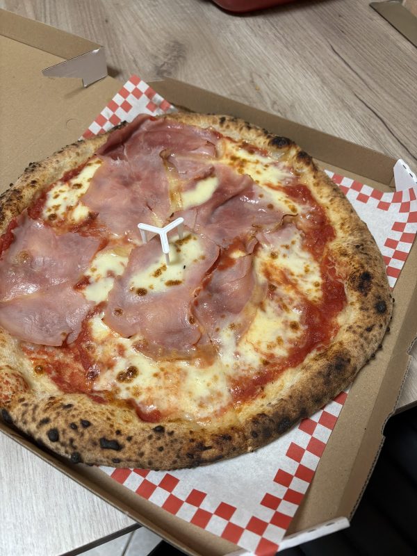 Vespa Pizza Neapolis   Győr