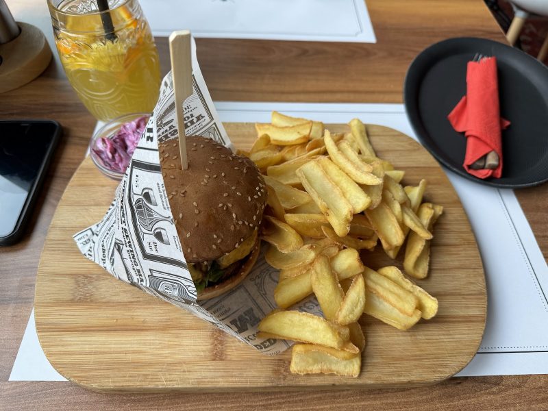 Perte Bistro
