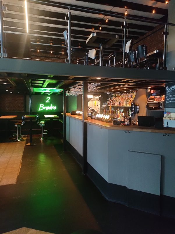 Brother`s Pub