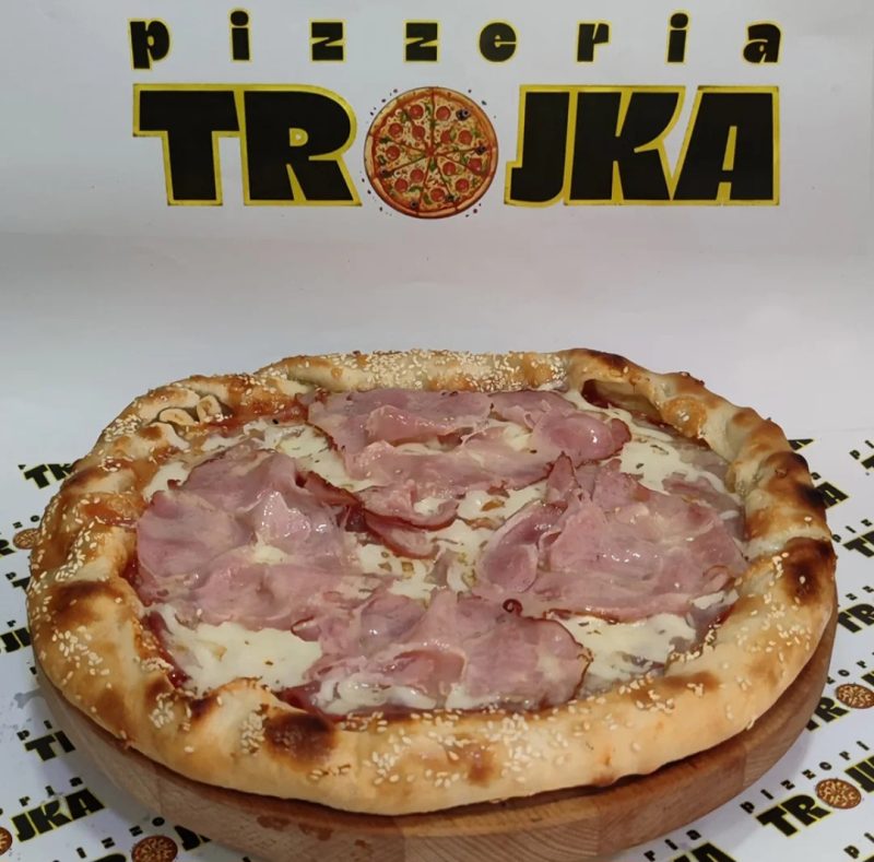 Pizzeria Trojka - Autobuska