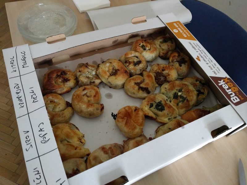 ŠMORN BOX