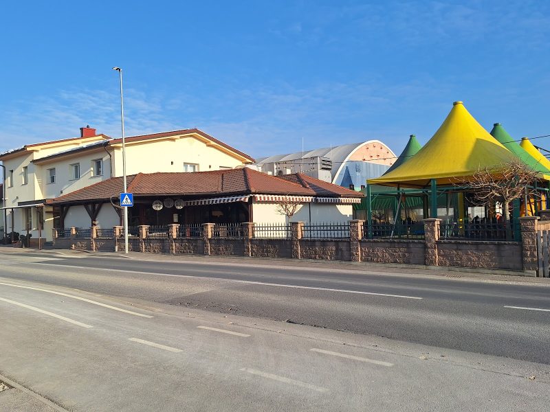 Restavracija De Poncho