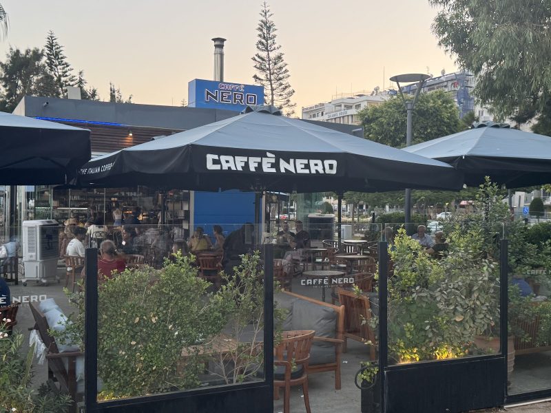 Caffè Nero Molos