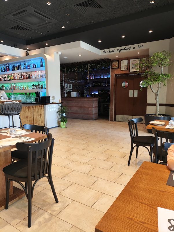 Kitchen Bar